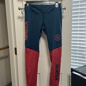 Virus Low Rise Leggings